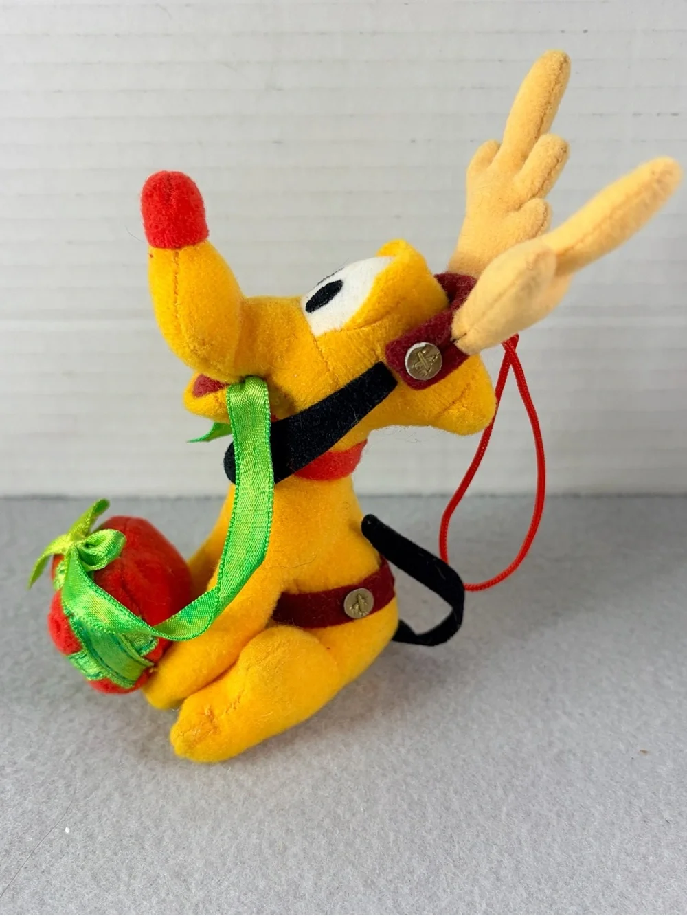 Walt Disney World Exclusive Pluto 4” Ornament Stuffed Plush Doll Christmas